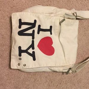 I heart New York bag.